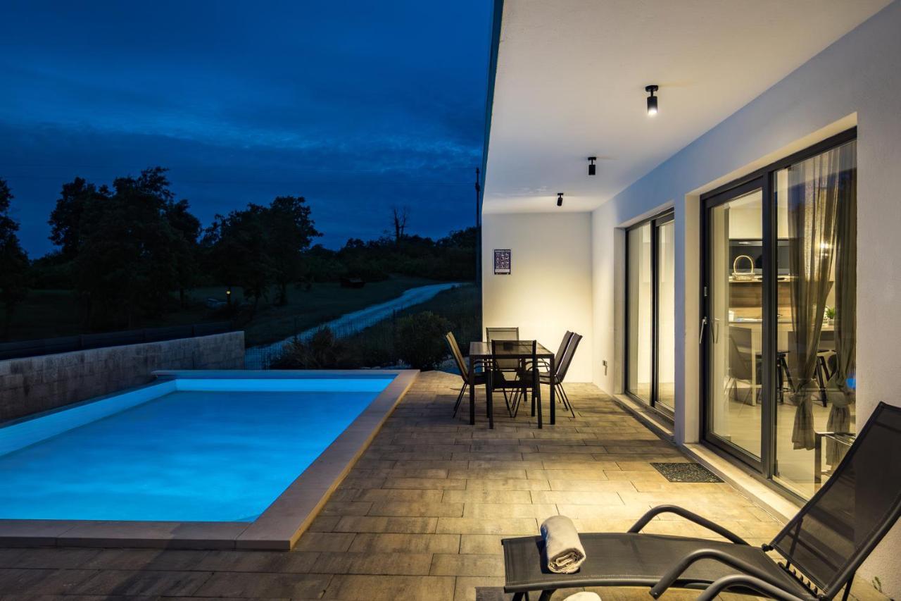 Villa Kalu 2 Filipana Exteriör bild